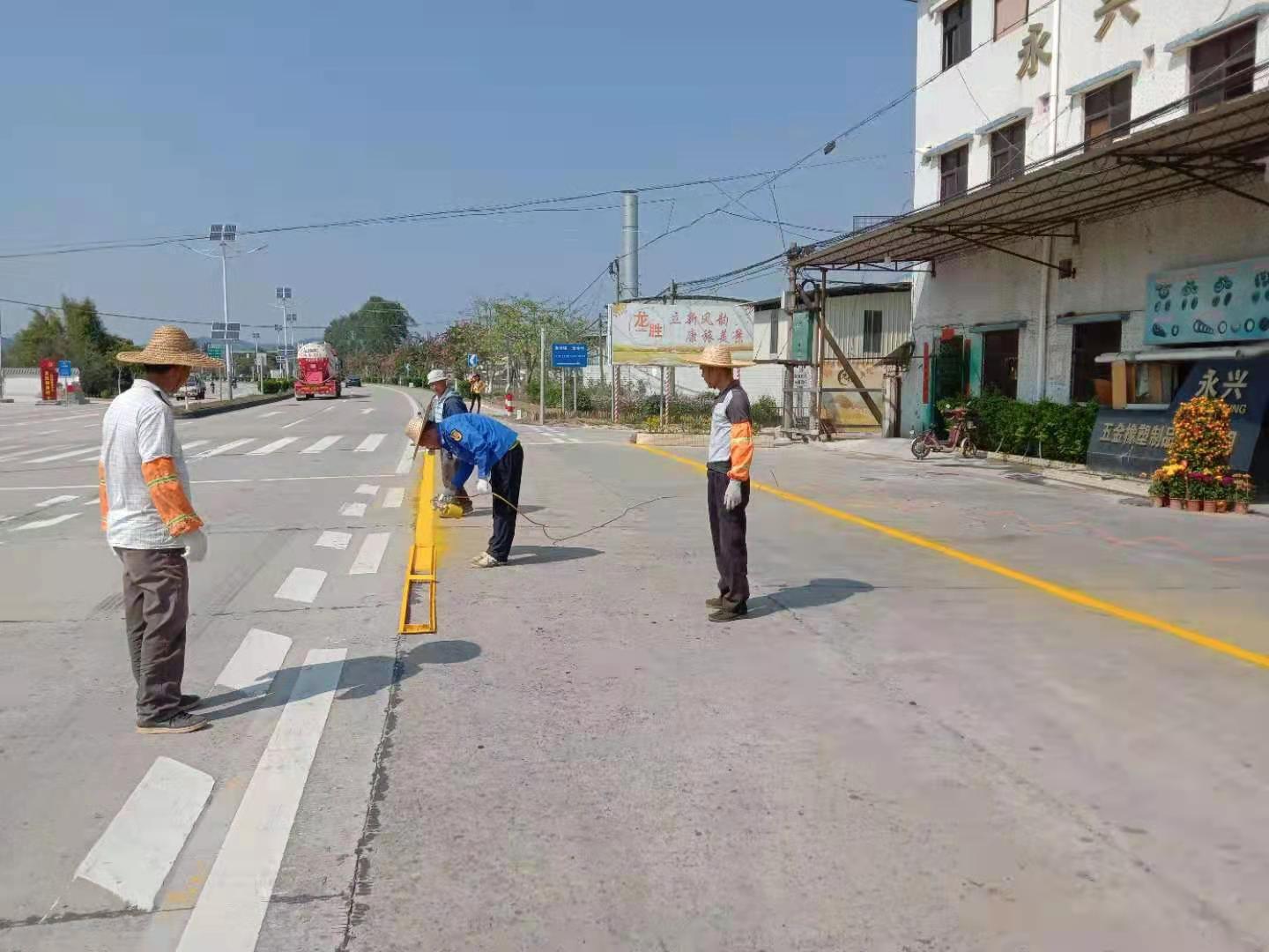 2在立新水庫路口兩旁加裝警示標(biāo)識.jpg